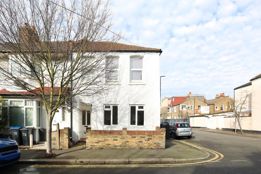 Denison Road 76 Colliers Wood Estate Agents CSJ  (