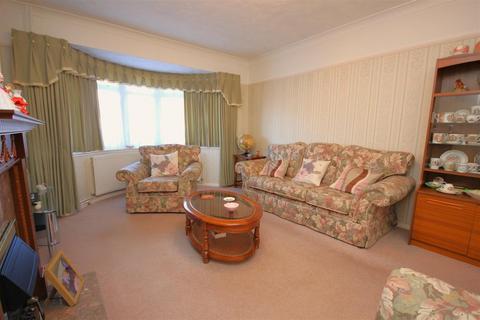 14 Farndish Road, Irchester, Wellingborough, NN29 7BE