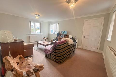 3 bedroom link detached house for sale, Dockham Road, Cinderford GL14