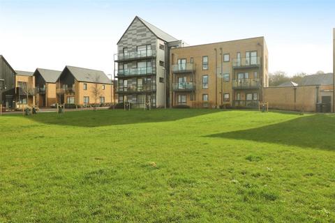 2 bedroom apartment for sale, Crossbill Way, Newhall, Harlow