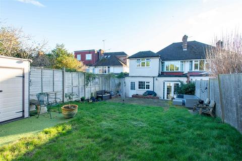 5 bedroom semi-detached house for sale, Cloonmore Avenue, Orpington BR6
