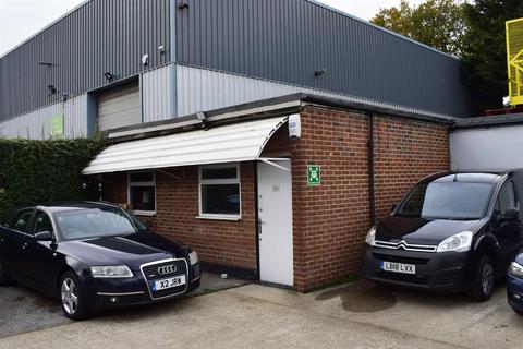 Industrial unit to rent, Chigwell Lane, Loughton
