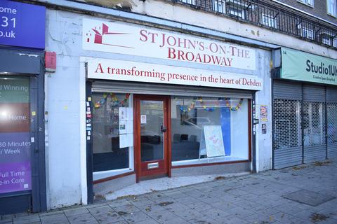 Shop to rent - The Broadway, Loughton