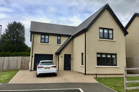 4 bedroom detached house for sale, Llys Dolgader, Bonllwyn, Ammanford