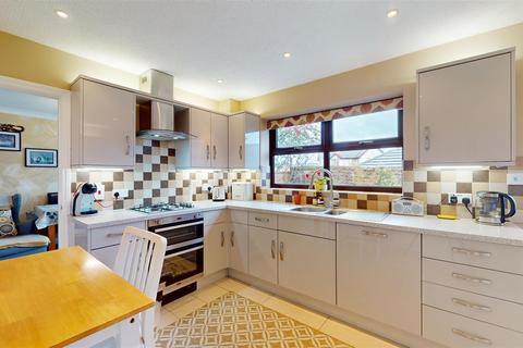 3 bedroom detached house for sale, Tunbridge Grove, Kents Hill, Milton Keynes