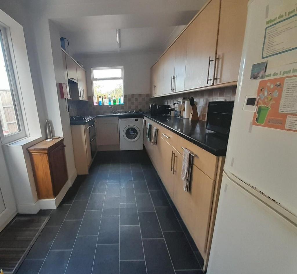 Hythe Road, Willesborough, Ashford 1 bed in a house share £540 pcm (£