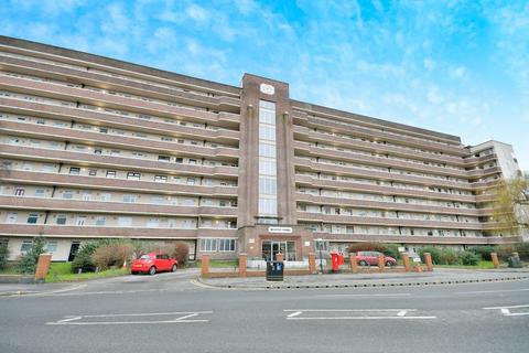23, Regent Court Bradfield Road, Sheffield, S6 2BT