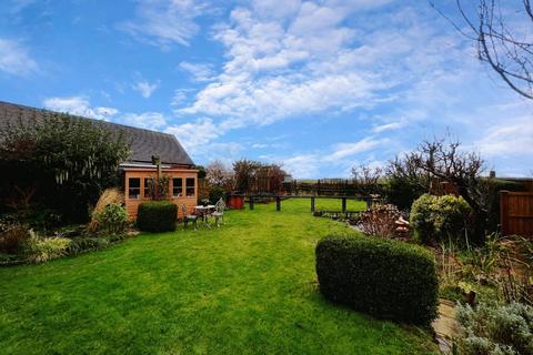 21 Lower Sands, Dymchurch, Romney Marsh, TN29 0NE