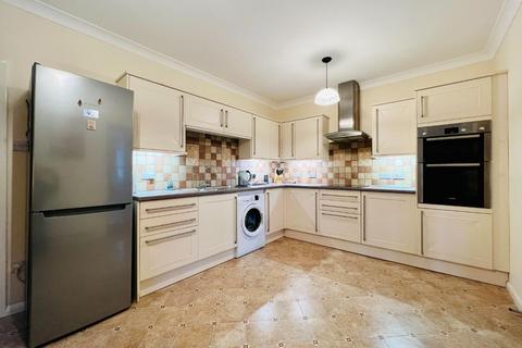 21 Lower Sands, Dymchurch, Romney Marsh, TN29 0NE