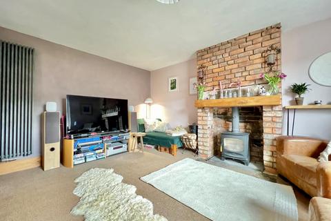 2 bedroom terraced house for sale, Chapel Lane, Stroud