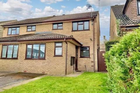 4 bedroom semi-detached house for sale, Turnberry, Yate, Bristol