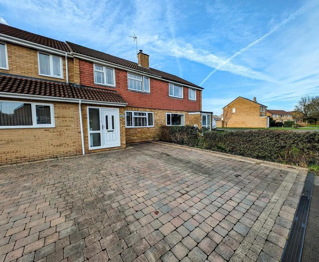 Lancaster Road, Yate, Bristol 3 bed house for sale £335,000