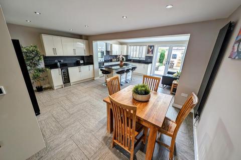 12 Lancaster Road, Yate, Bristol, BS37 5SU
