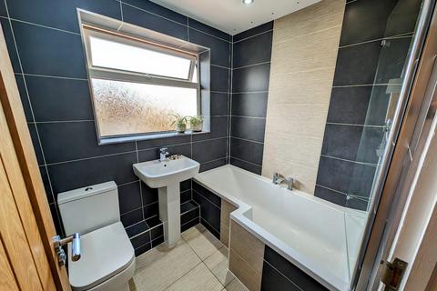 12 Lancaster Road, Yate, Bristol, BS37 5SU