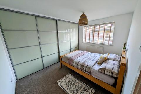 12 Lancaster Road, Yate, Bristol, BS37 5SU