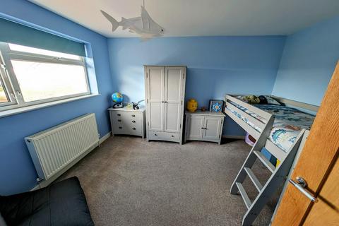 12 Lancaster Road, Yate, Bristol, BS37 5SU