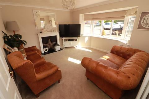 4 bedroom detached house for sale, Coopers Drive, North Yate, Bristol, BS37 7XZ