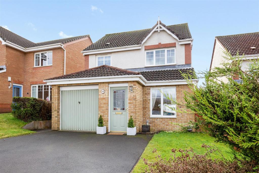6 Kings Drive, Dunfermline, KY11 8HY 3 bed house for sale £235,000