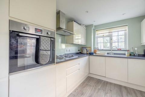 20 Balmoral, Maidenhead, SL6 6SU