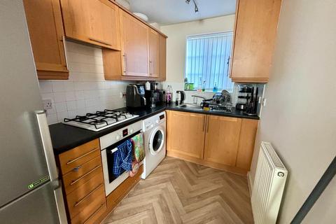 2 bedroom apartment for sale - Bluebell Rise, Grange Park, Northampton NN4