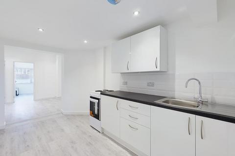 2 bedroom flat to rent - C High Street, Southampton