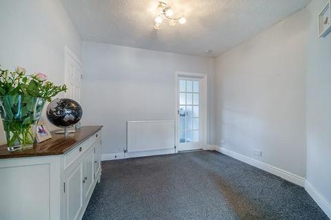 17 Tiptree Road, Ruislip, HA4 0EW