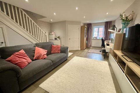 3 bedroom semi-detached house for sale - Poppyfield Road, Wootton, Northampton NN4