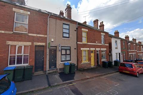 5 bedroom house to rent - David road, Lower Stoke, Coventry