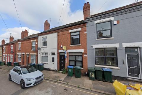 5 bedroom terraced house to rent, Irving Road, Lower Stoke, Coventry