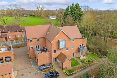 2 bedroom apartment for sale, Bell Mead, Ingatestone