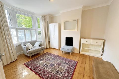 3 bedroom terraced house for sale, Stratford Road, Plaistow