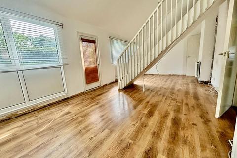 3 bedroom terraced house for sale, Kingsfold, Bradville, Milton Keynes, MK13