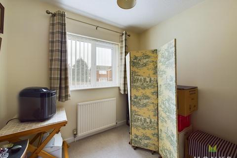 2 Breidden Close, Oswestry, SY11 1TT