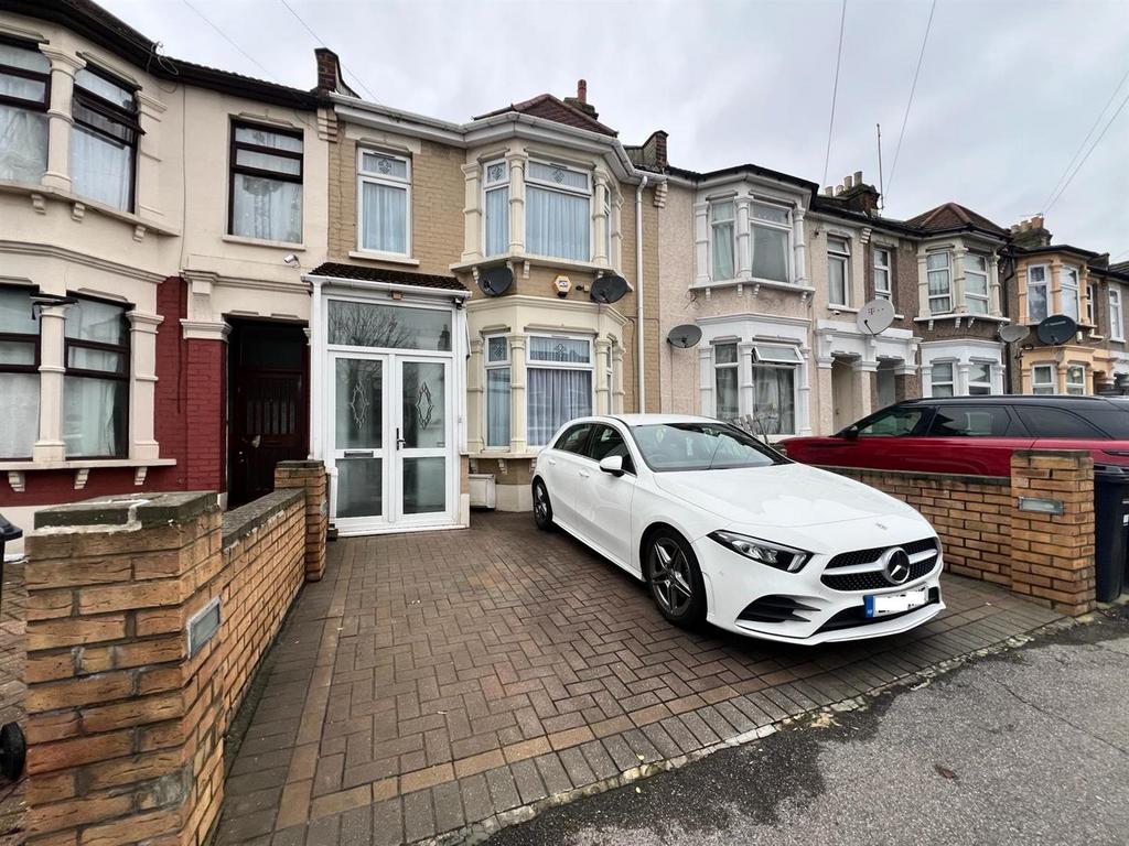 Westwood Road, Ilford 3 bed house for sale £550,000