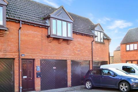 4 Cherry Orchard, Shipston-on-stour, CV36 4QR