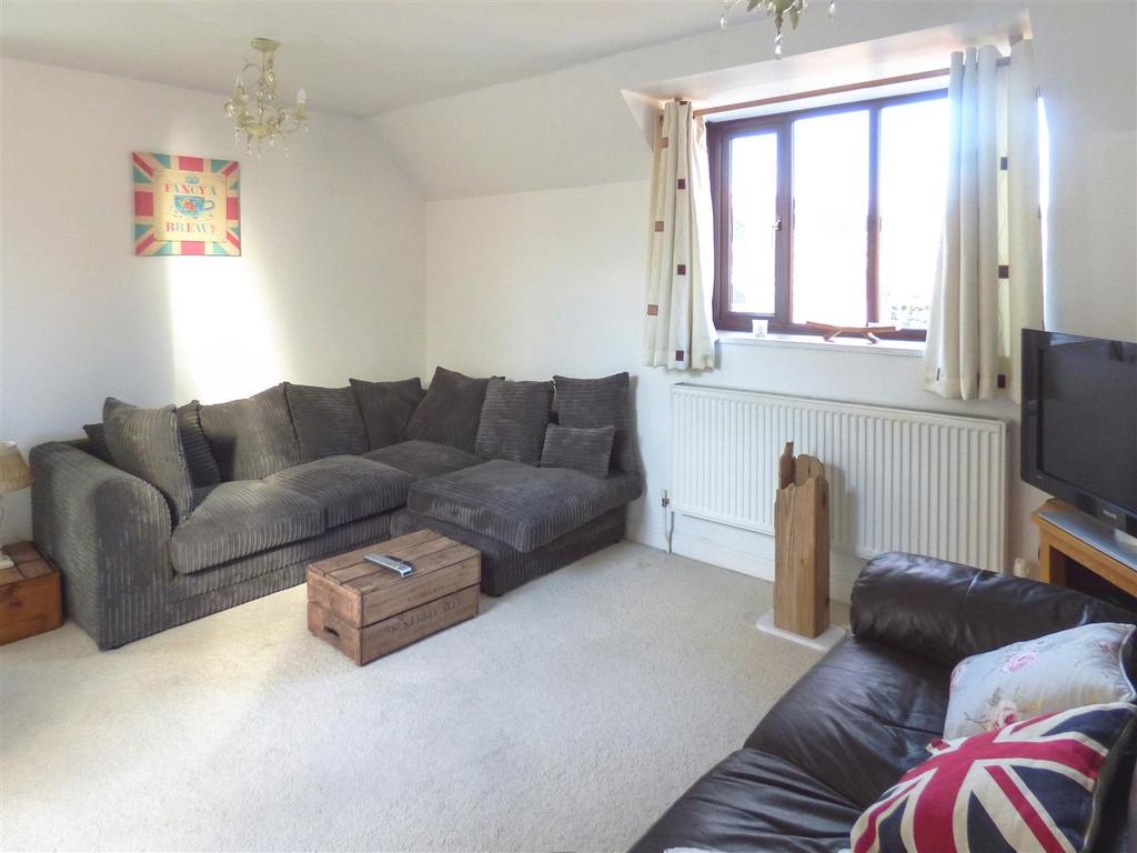 Sitting Room.jpg