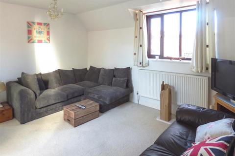 4 Cherry Orchard, Shipston-on-stour, CV36 4QR