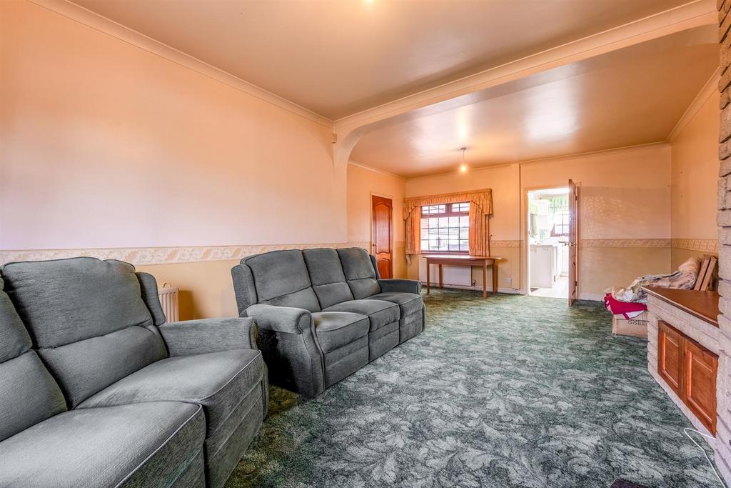 Grove Road, Ansty, Coventry 3 bed terraced house for sale £235,000