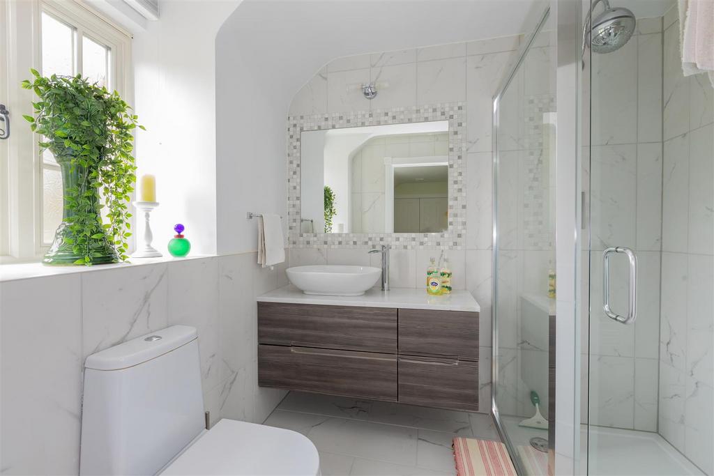Holly House-21 - Copy.jpg