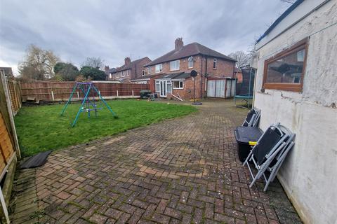 3 bedroom semi-detached house for sale, Hembury Avenue, Manchester