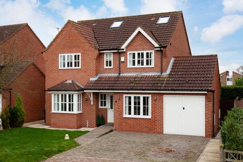 5 bedroom detached house to rent - Nursery Close, Hemingbrough, Selby