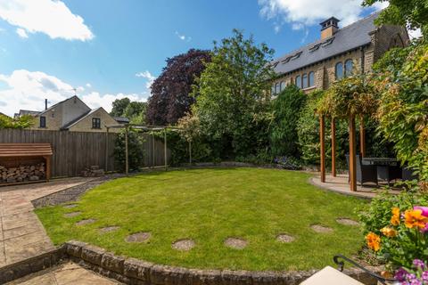 3 bedroom barn conversion for sale, Beckside, Aberford, Leeds