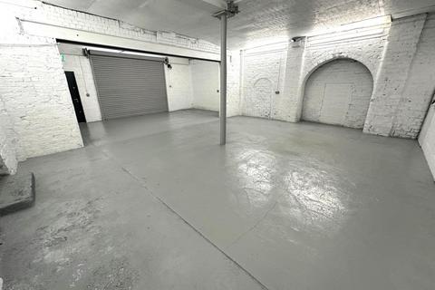 Workshop & retail space to rent, Long Close Works, Dolly Lane, Leeds