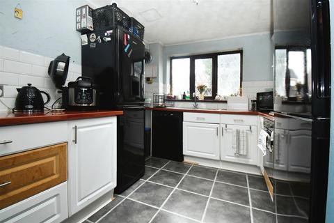 4 bedroom detached house for sale - Winscar Croft, Hull