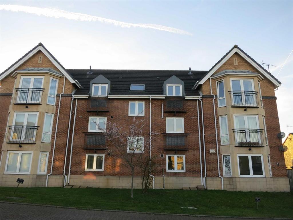 Kings Stand, Mansfield, Nottinghamshire 2 bed apartment £750 pcm (£