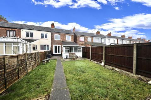 3 bedroom house for sale - Etherington Road, Hull