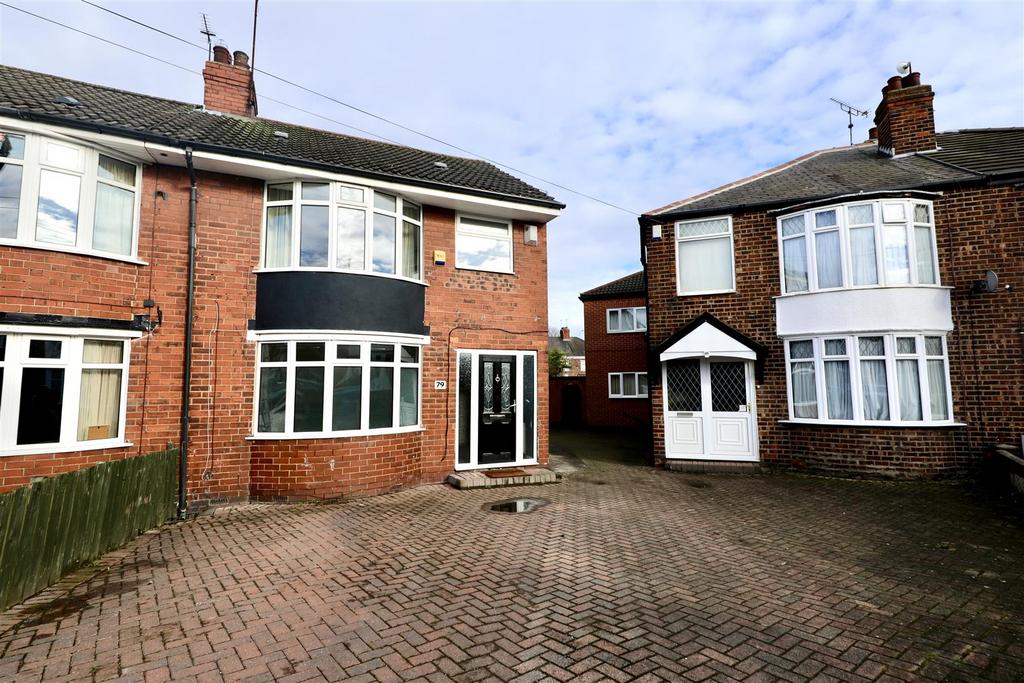 Strathmore Avenue, Hull 3 bed semidetached house for sale £195,000