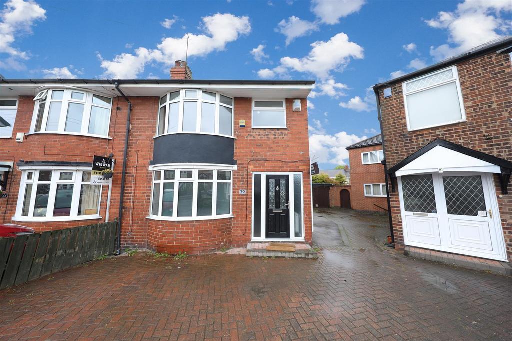 Strathmore Avenue, Hull 3 bed semidetached house for sale £180,000