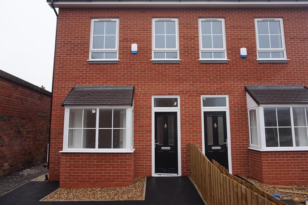 Coleridge Street, Liverpool 3 bed semi-detached house - £800 pcm (£185 pw)