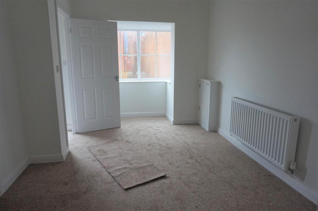 Coleridge Street, Liverpool 3 bed semidetached house £800 pcm (£185 pw)